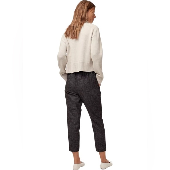 Aritzia Babaton Cohen Pant- Cropped Wool Blend Pleated Dress Pants - Picture 4 of 14